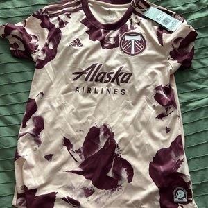 Adidas women’s Portland Timbers jersey